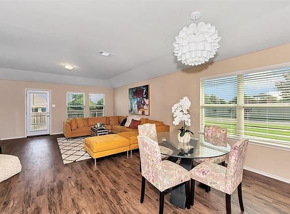 5th image of 3025 Keri Dr