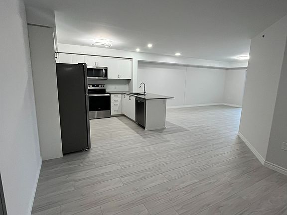 3rd image of 50 Otterbein Rd #411