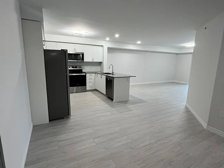 50 Otterbein Rd #411 — Photo 3