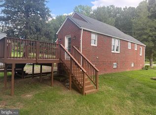 10516 Bird River Rd, Middle River, MD 21220