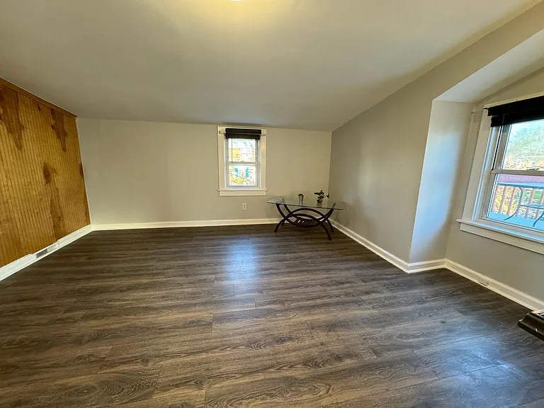 373 Brighton Ter #2A — Photo 6