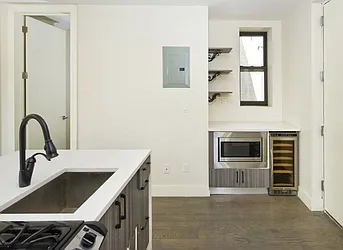 Rented by United Group