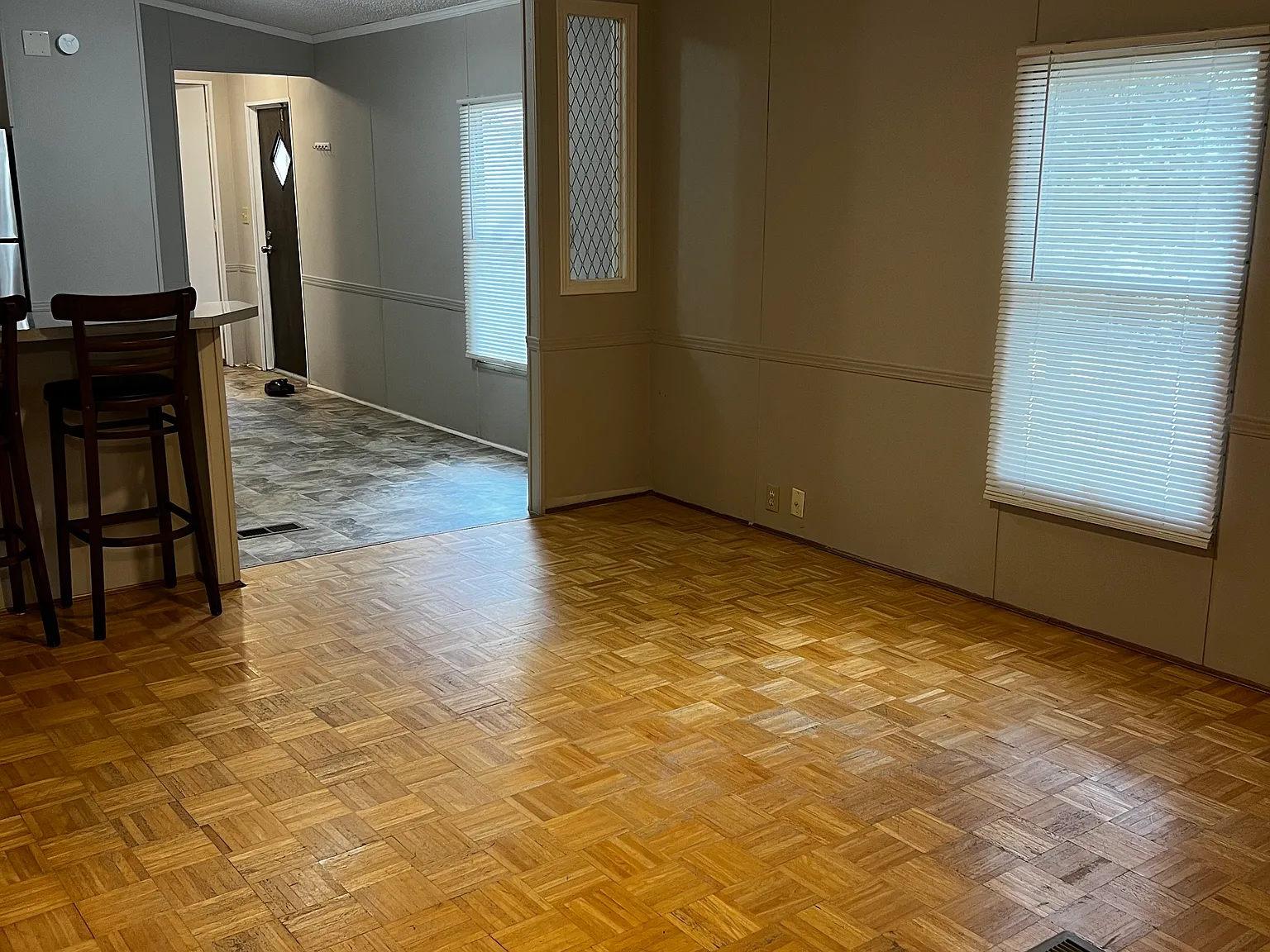 2 bed, 980 sqft, $1,150 — Photo 3