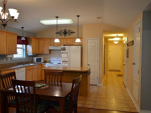 4th image of 1954 Crosscreek Cir