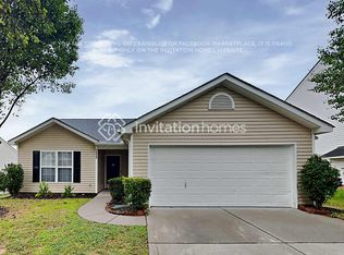 1210 Jordans Pond Ln, Charlotte, NC 28214