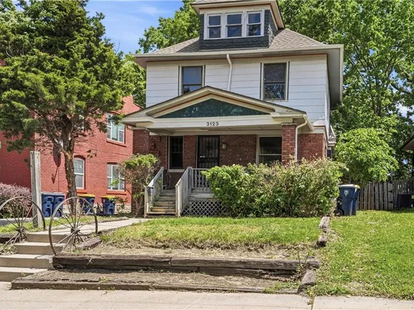 3123 Central St, Kansas City, MO 64111