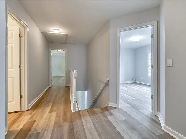 355 Lamme Chase — Photo 23