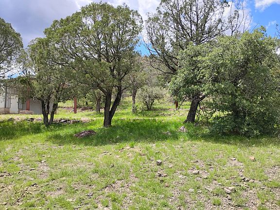 3rd image of 105 Comanche Crest Trl