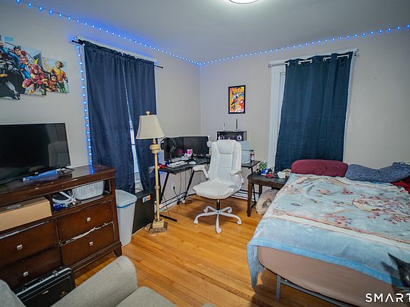 5th image of 116 High Street