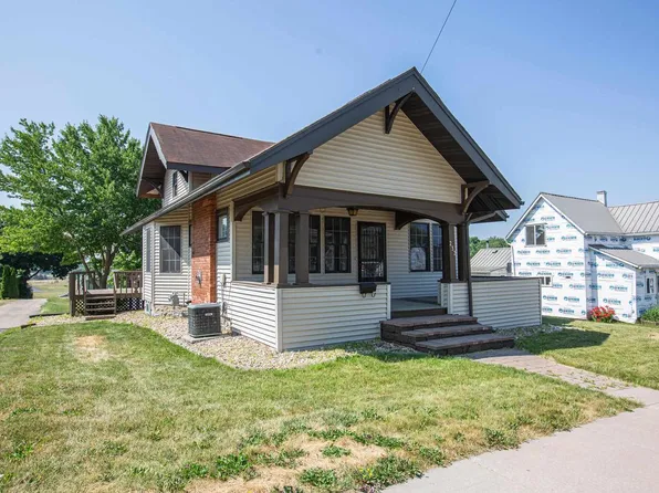 232 West Oak Street, Lancaster, WI 53813