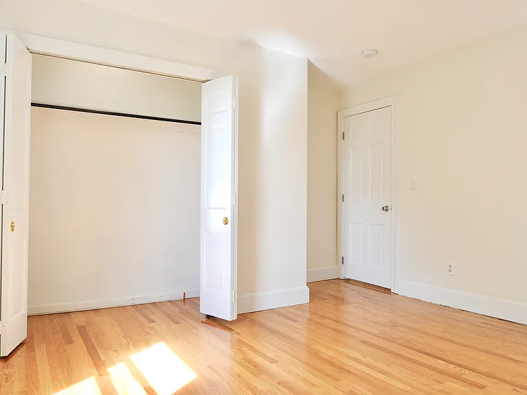 120 Farwell St #2 — Photo 15