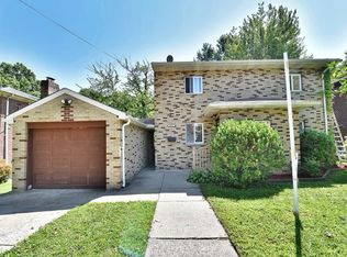 652 Abbott Ave, Ridgefield, NJ 07657