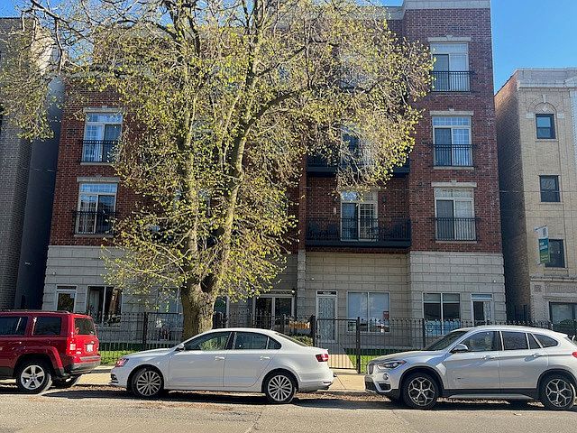 1st image of 1329 W Loyola Ave APT 3A