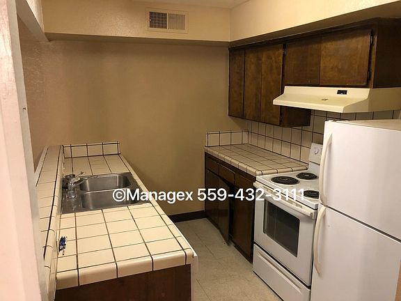 3rd image of 342 E El Paso Ave Unit 102