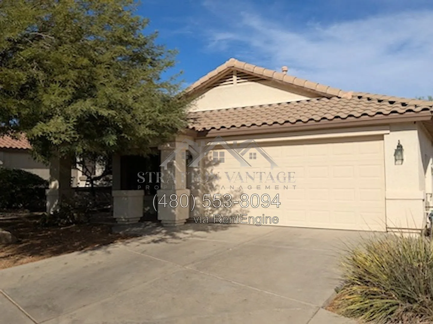 4 bed, 2.0 bath, 1761 sqft, $2,600 — Photo 3