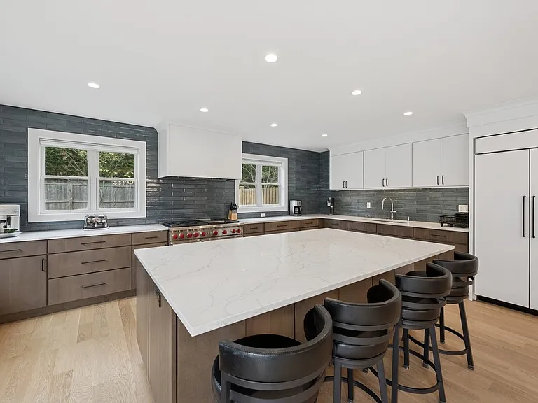 85 Gould St — Photo 5