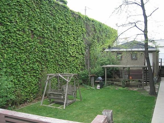 Fenced side yard