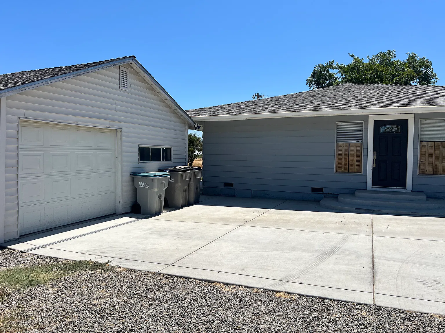 3 bed, 1544 sqft, $2,700 — Photo 2