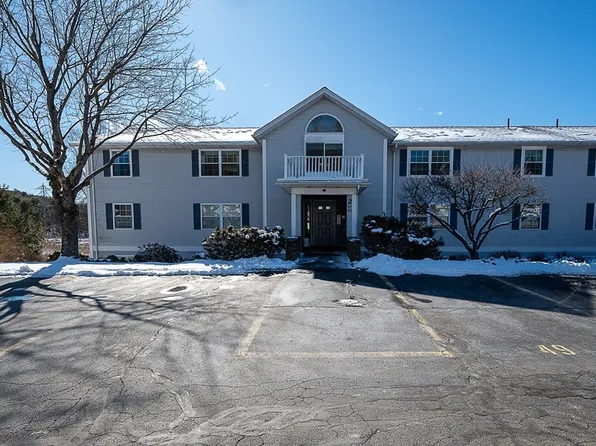 2 Crestview Dr APT 49, Spencer, MA 01562