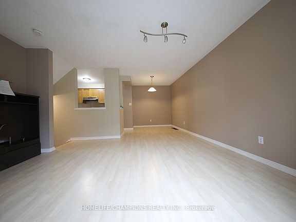 3rd image of 1775 Valley Farm Rd #39