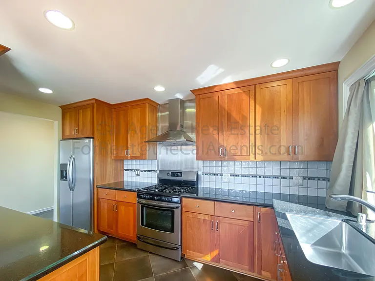 6751 Cutting Blvd — Photo 5