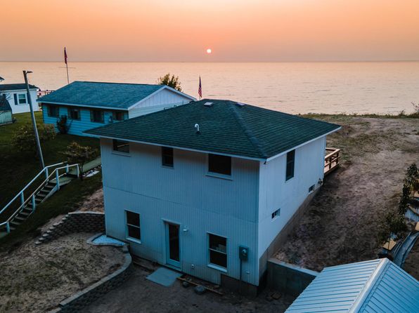 Waterfront Mears Mi Waterfront Homes For Sale 19 Homes Zillow