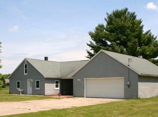 6124 Martin Rd, Norton Shores, MI 49444