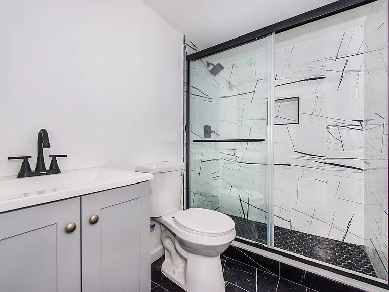 25 Henry Pl #7 — Photo 9
