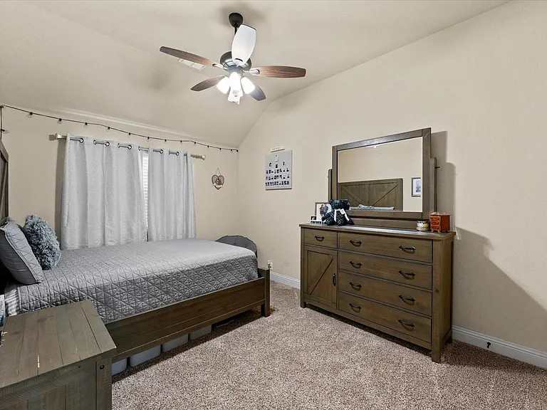 4129 Snowberry Ln — Photo 10