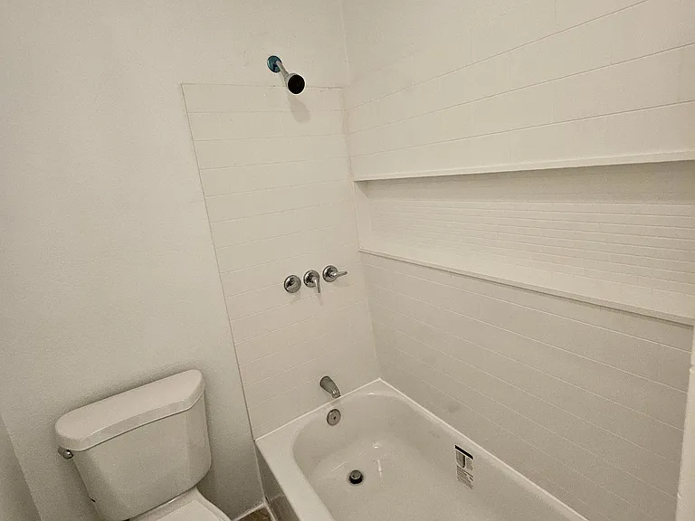 13844 Candlewood Ave — Photo 31