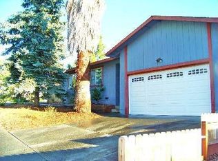 8247 Valley View Dr, Sebastopol, CA 95472