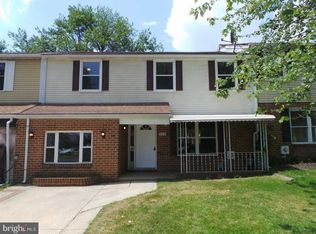 305 Cherrywood Dr, Clementon, NJ 08021
