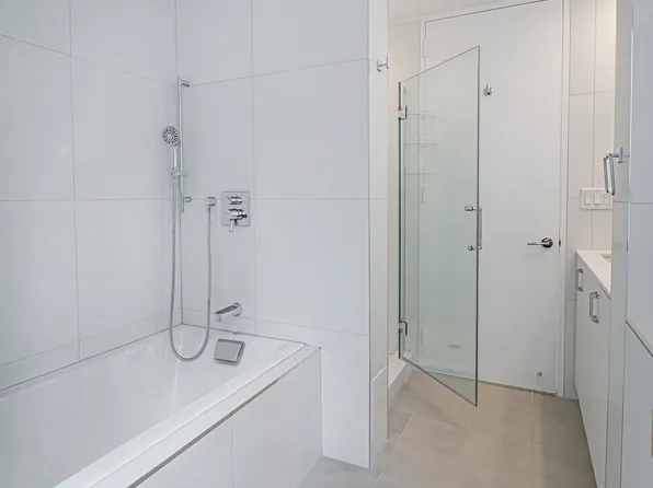 146 West 57th Street image 11 of 25