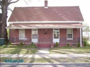 302 Jackson St, Clinton, SC 29325