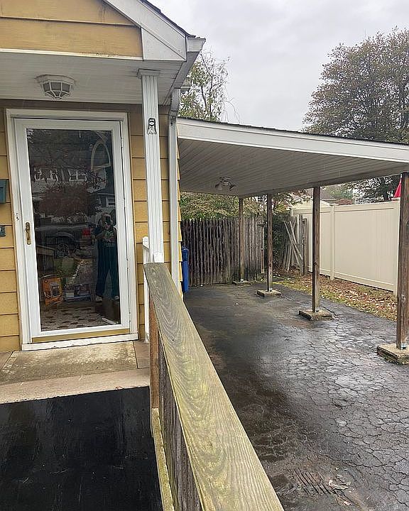 2nd image of 3330 Banta Rd