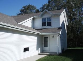 624 Saint Martin Ct, Green Bay, WI 54311