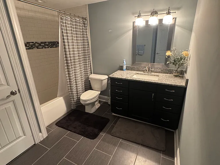 1245 Helmsdale Dr — Photo 37