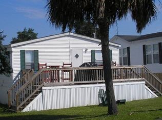 327 Inlet Rd, Murrells Inlet, SC 29576