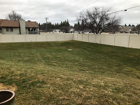 3rd image of 3521 E Leisure Ln