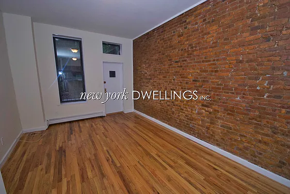 Rented by New York Dwellings LLC | media 22