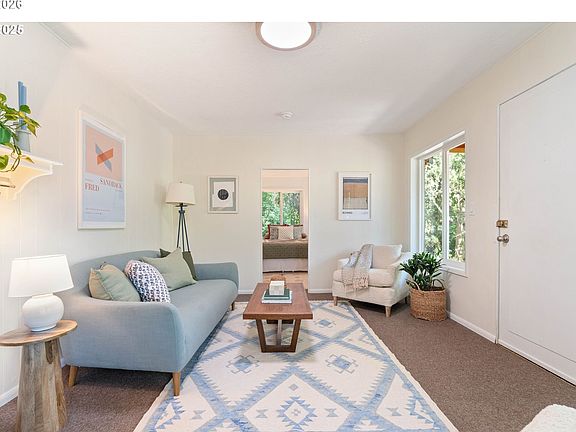 5th image of 2702 N Winchell St