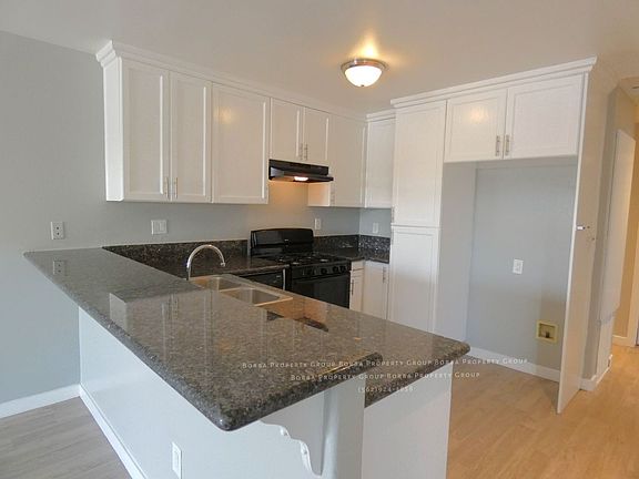 4th image of 9316-26 Palm St #9322-C