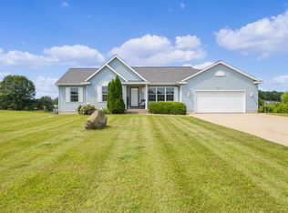 2727 Algen, Middleville, MI 49333