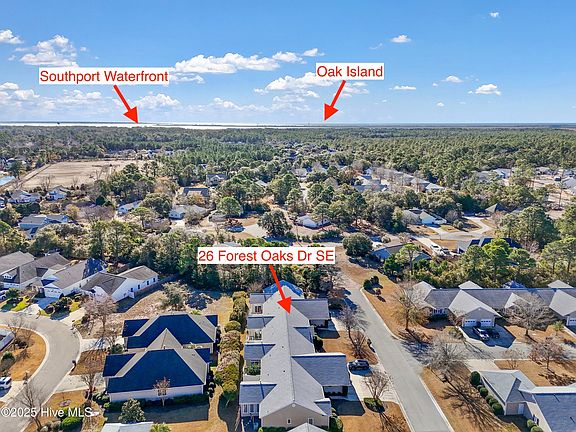 3rd image of 26 Forest Oaks Drive