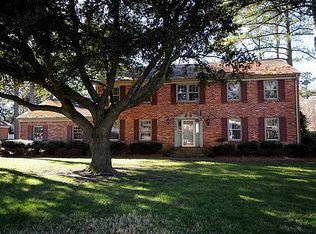 7335 Ruthven Rd, Norfolk, VA 23505