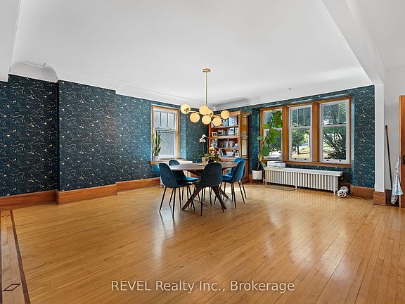 5th image of 3543 King St