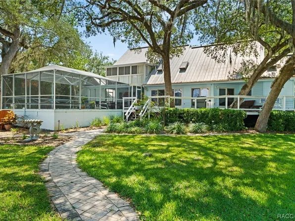 6085 S Royal Dr, Homosassa, FL 34448