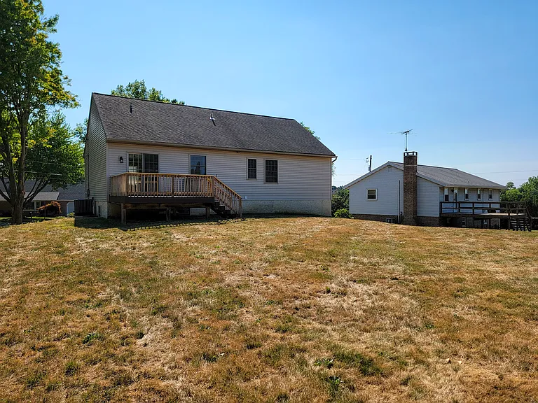 5206 Brook Dr — Photo 25