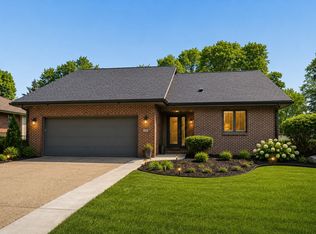 609 Valley West Dr, West Des Moines, IA 50265