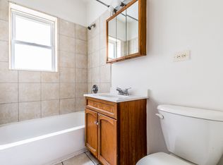 8155 S Maryland Ave #5720, Chicago, IL 60619